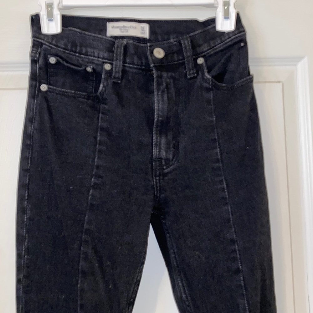 Abercrombie Black Wash Skinny High Rise Jeans